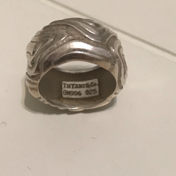 Tiffany & Co Sterling Silver Wood Grain Ring - Picture 4 of 4